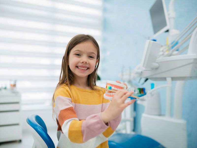 Featured image for “How to Know if Your Child Should See an Orthodontist”